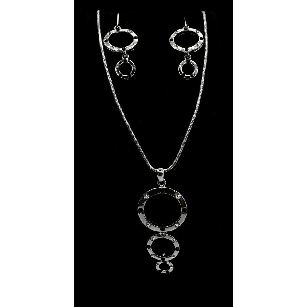Cookie Lee Jewelry Set Silver Tone Faux Onyx CZ Pendant Necklace Earrings 90s